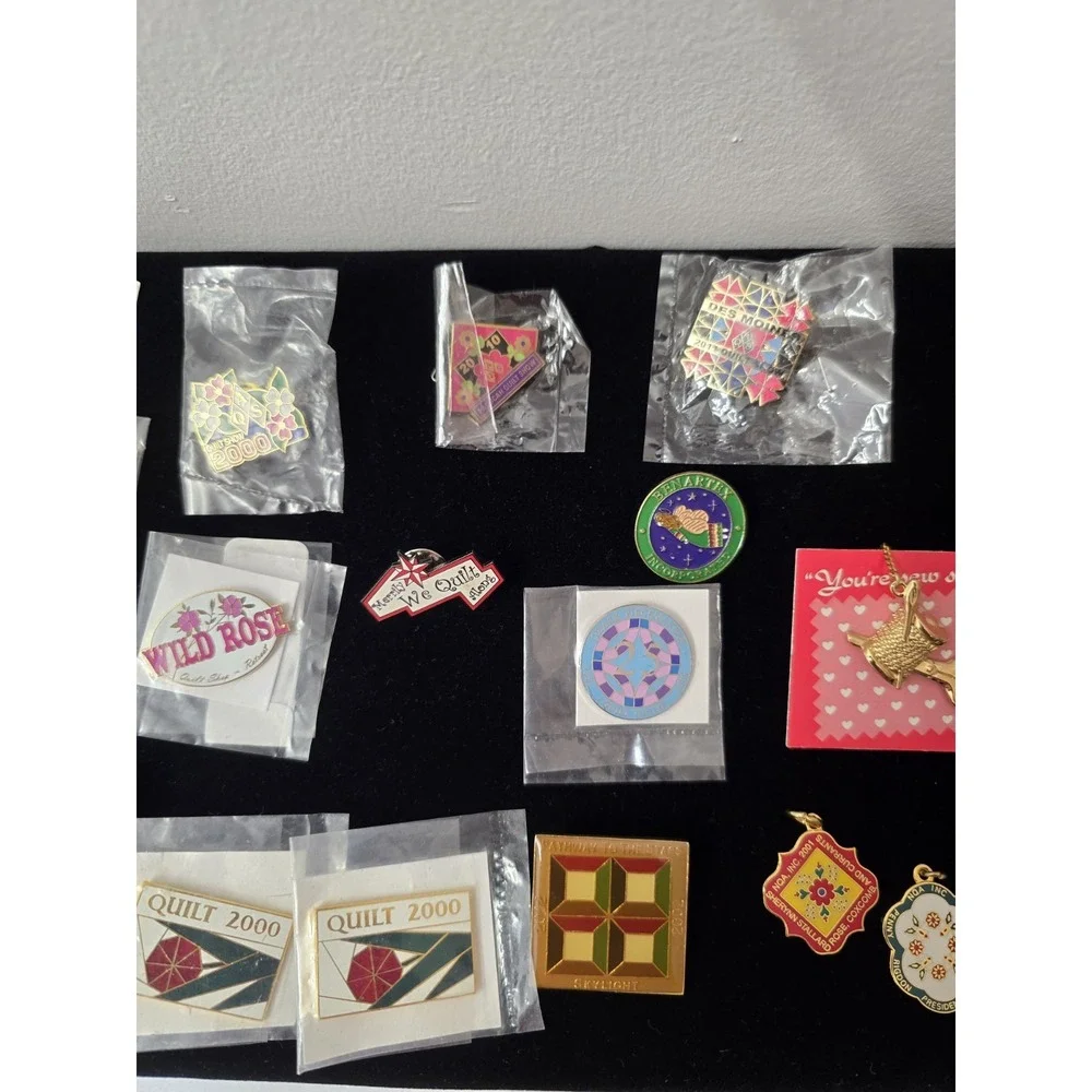 Quilting Show/ NQA PINS& Commemorative PENDANT LOT VARIOUS YEARS